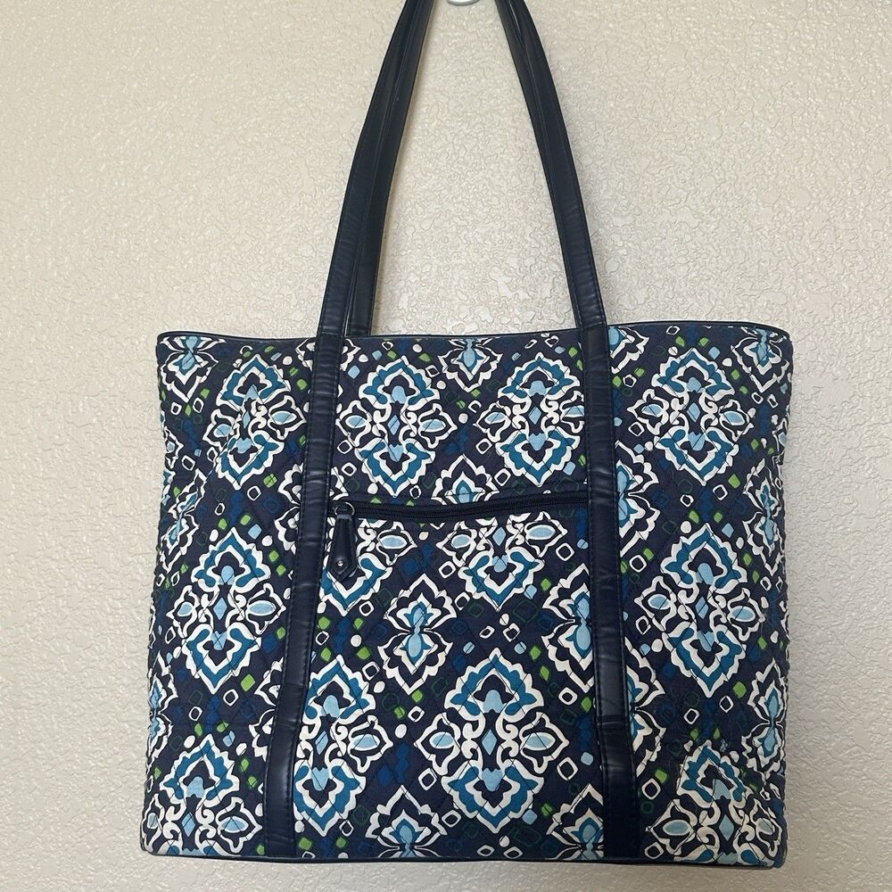 Vera Bradley Ink Blue Zippered, Miller Tote Bag, Shoulder Bag, Bluebird